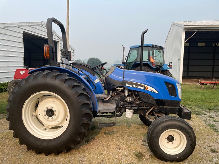 2004-new-holland-tn60a-image-4