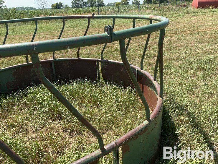 round-bale-feeder-image-15