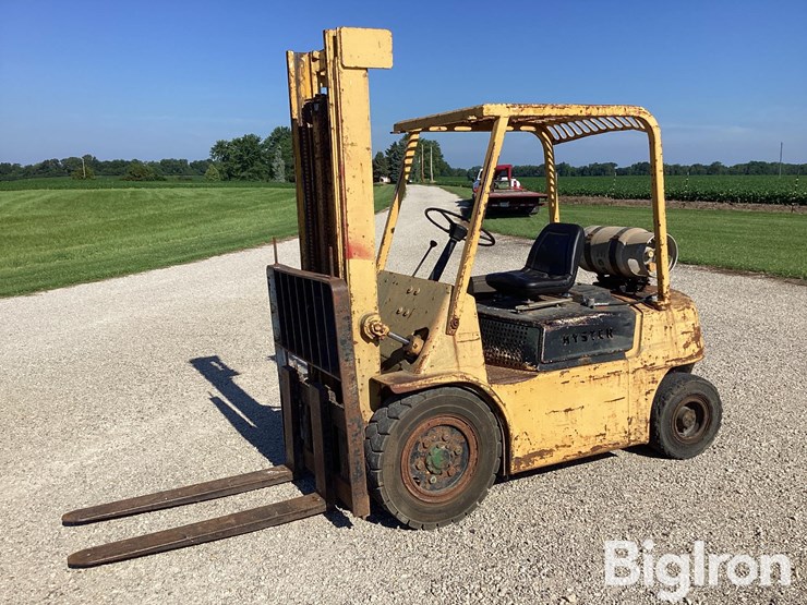 hyster-forklift-image-1