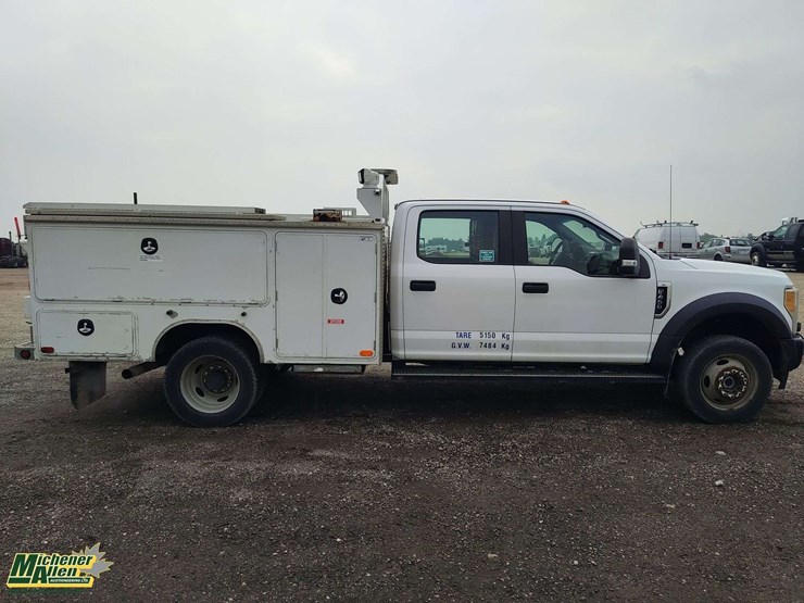 2017-ford-f450-image-8