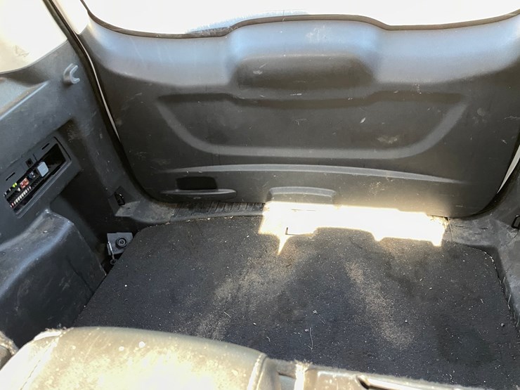 2014-ford-escape-titanium-image-26