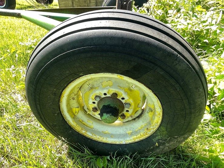 #3222-•-john-deere-running-gear-image-10