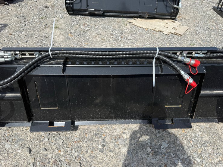 #2011-•-unused-future-kh72-72"-skid-steer-4-in-1-bucket-fdkhd2603226-inv#49446-image-9