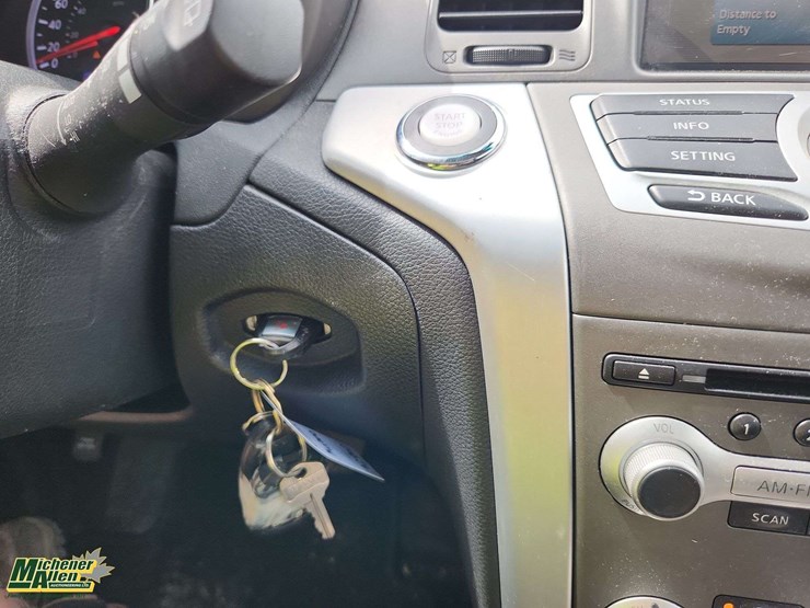 2011-nissan-murano-image-26