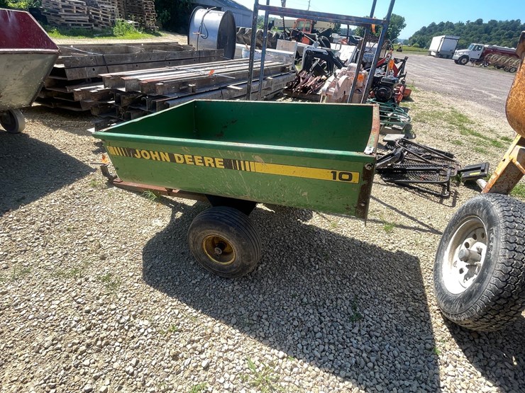 john-deere-10-image-3