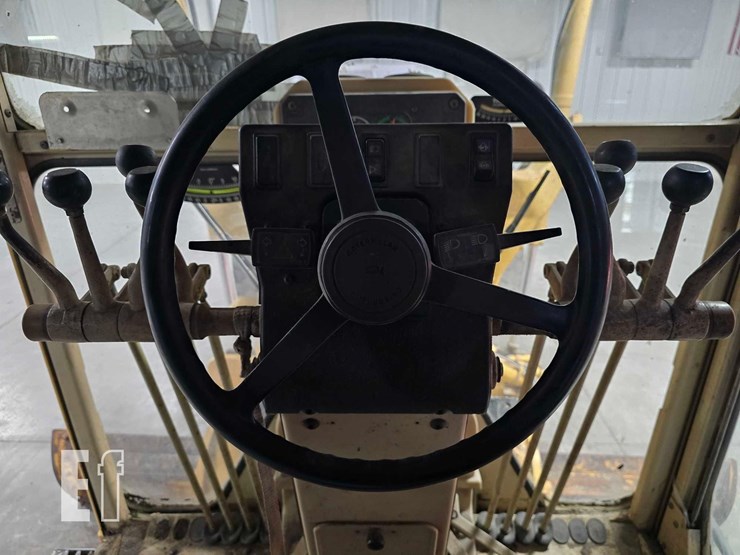 2004-caterpillar-140h-image-14
