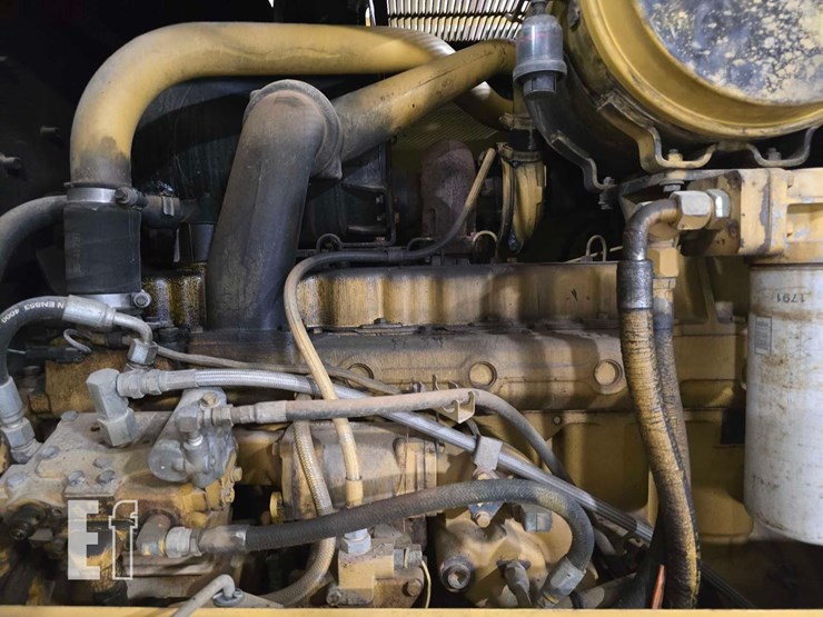 2003-caterpillar-12h-image-24