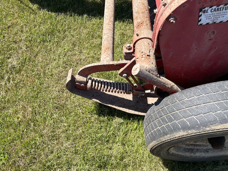 #2086-•-mccormick-international-hay-conditioner-image-8