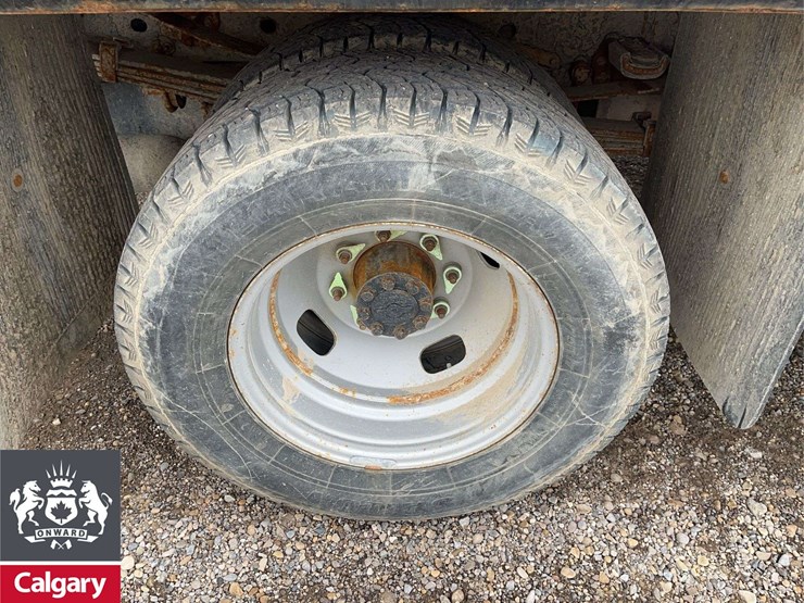 2020-ford-f350-image-12