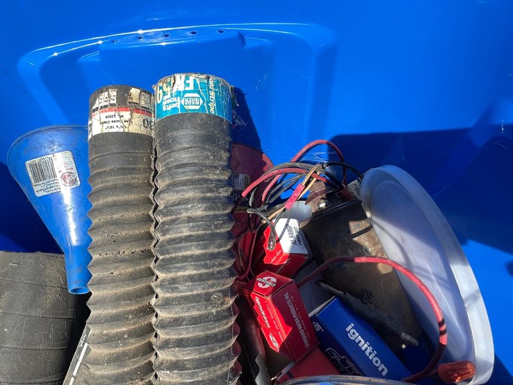 #3224-•-tractor-parts,-trailer-tie-downs,-and-various-pvc-pipe-image-13