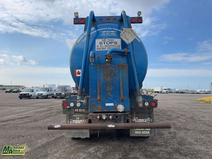 western-star-4900-image-4