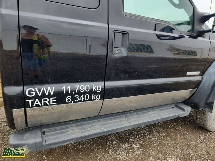 2006-ford-f450-image-41
