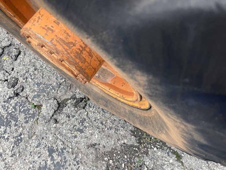 #1100-•-lull-highlander-ii-telehandler-image-93
