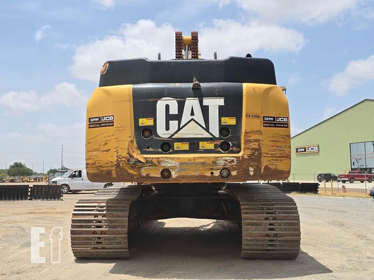 2017-caterpillar-349fl-image-8