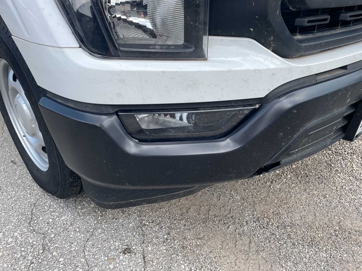 2023-ford-f150-xl-image-12