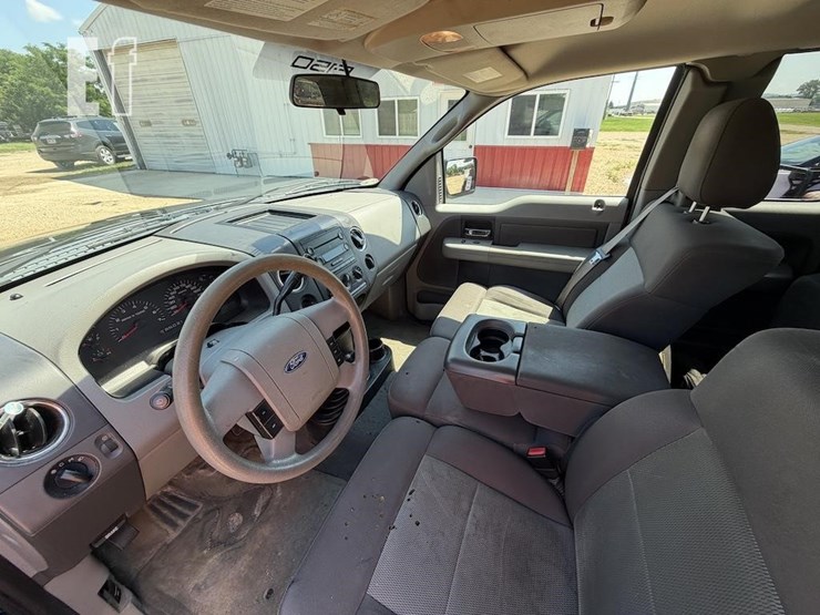 2005-ford-f150-image-8
