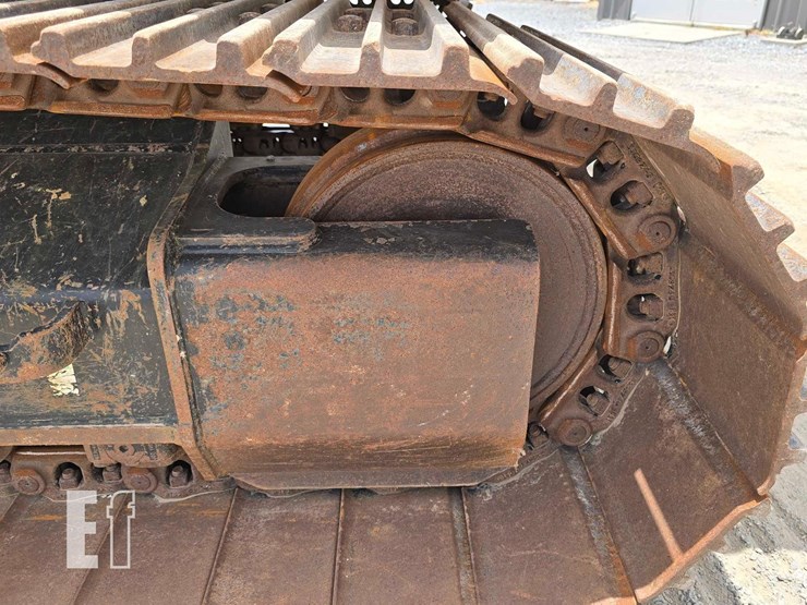 2017-caterpillar-323fl-image-33