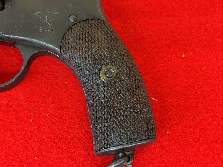 russian-m1895-7.62x38r-nagant-da-revolver-image-9