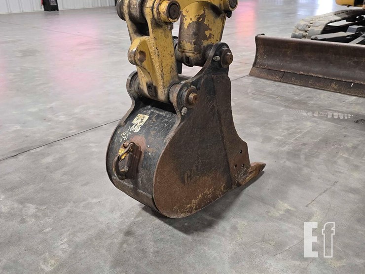 2021-caterpillar-303.5e2-cr-image-11