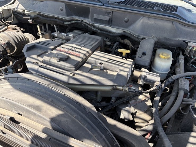 2008-dodge-ram-3500-image-13
