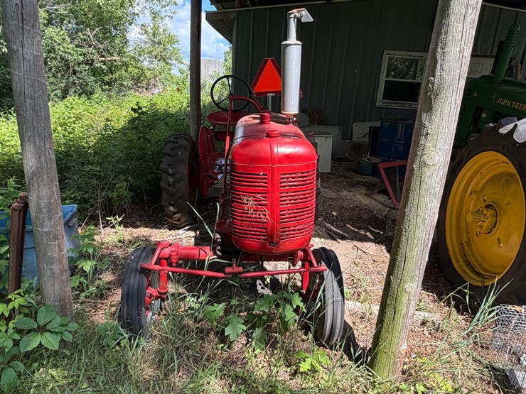 #1923-•-mccormick-farmall-a-tractor-image-2