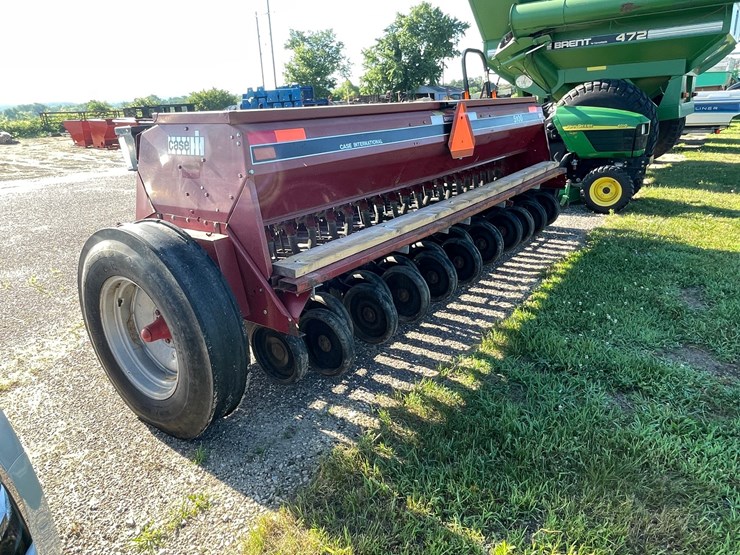 case-ih-5100-image-8