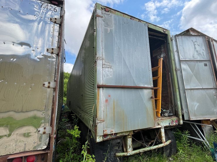 fruehauf-semi-image-9