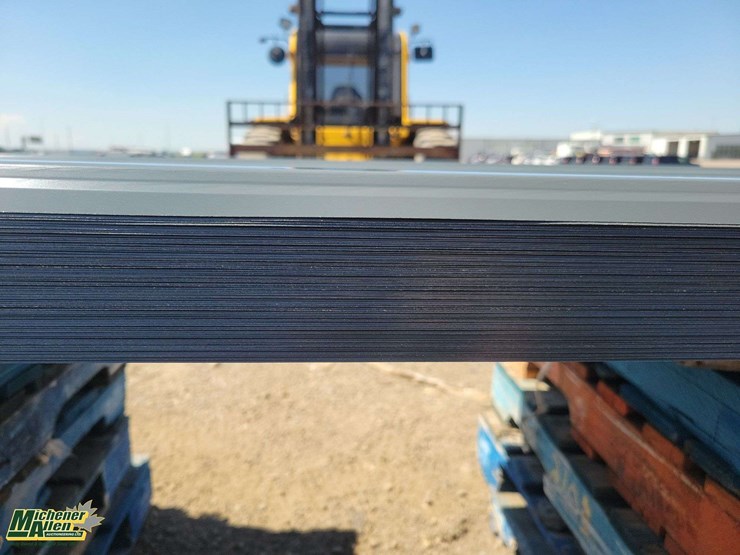 dark-grey-metal-siding-14ft-70pcs-approximately-image-5