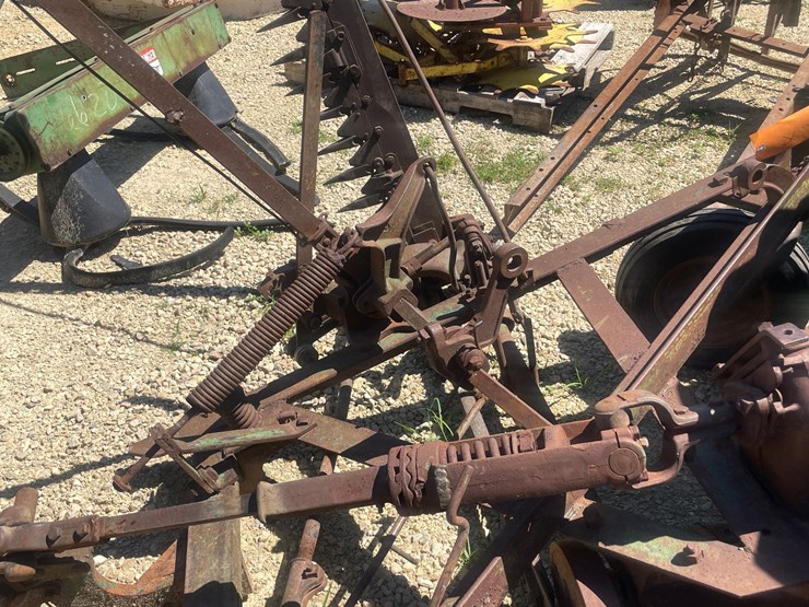 john-deere-5-image-17