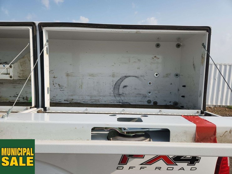 2015-ford-f250-image-30