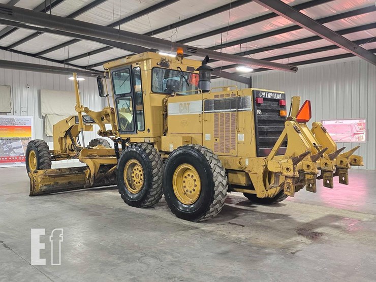 2001-caterpillar-140h-image-4