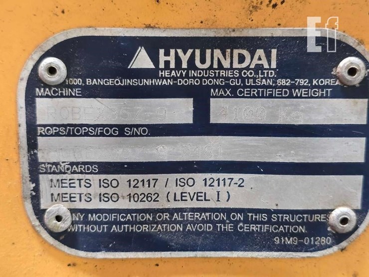 hyundai-robex-35z-9-image-35