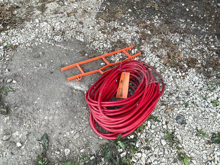 #3349-•-100'-extension-cord-image-4
