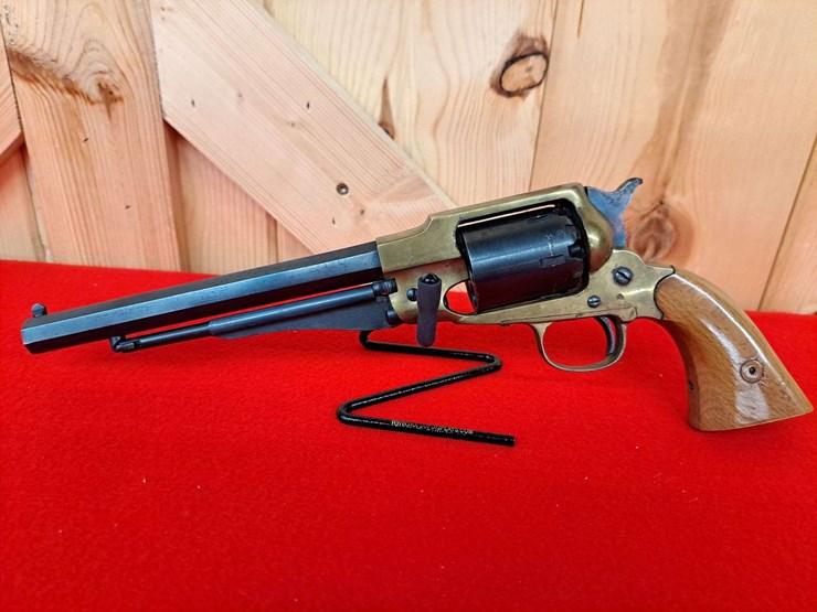 f.i.e.-blackpowder-.44-caliber-sa-revolver-image-2