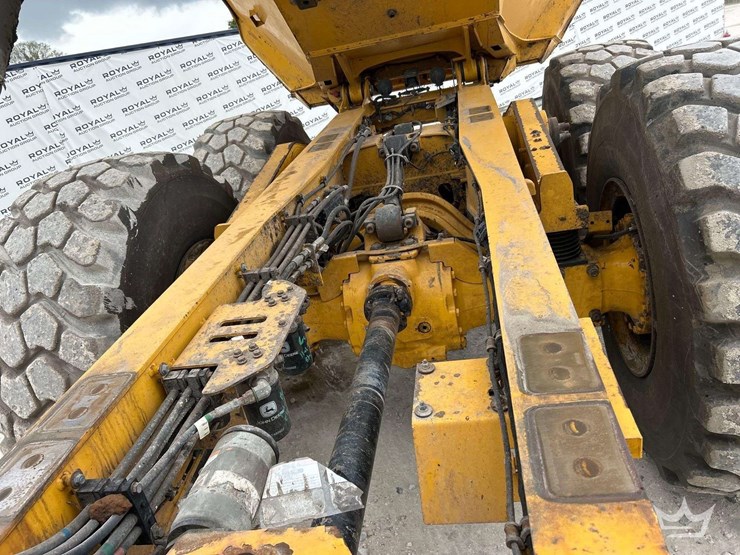 deere-260e-image-12