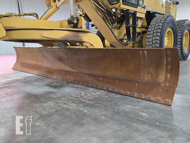 2006-caterpillar-143h-image-9