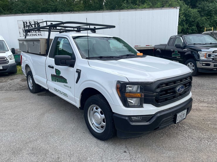 2023-ford-f150-xl-image-3