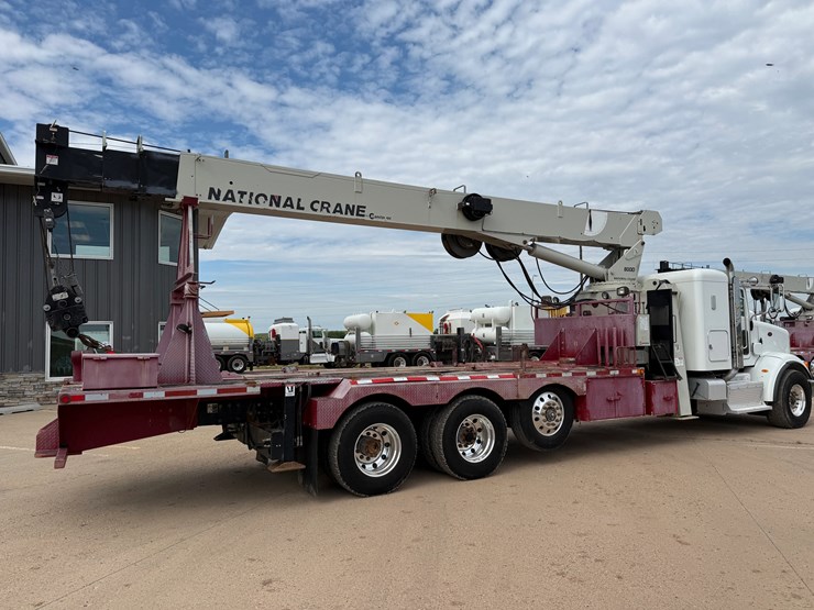 2015-peterbilt-365-image-5