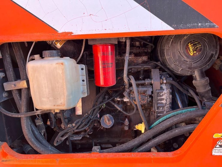 2007-jlg-10054-image-34