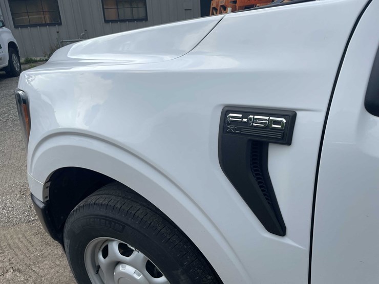 2023-ford-f150-xl-image-43