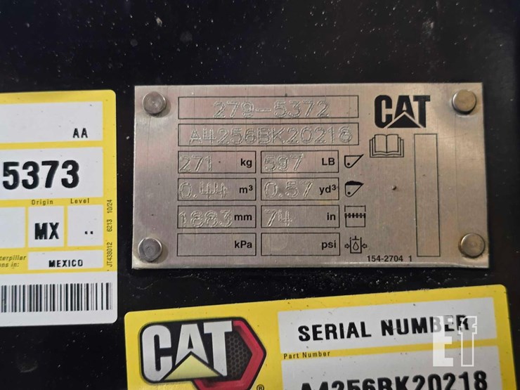 2025-caterpillar-255-image-13