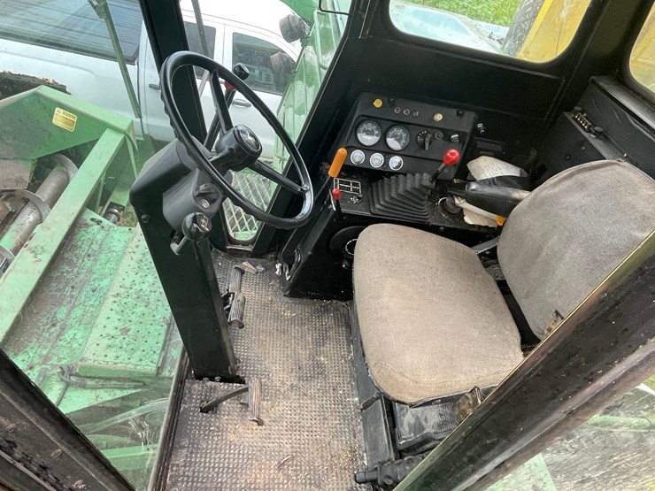 john-deere-4420-image-38