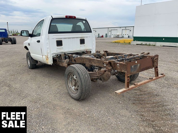 dodge-2500-image-3