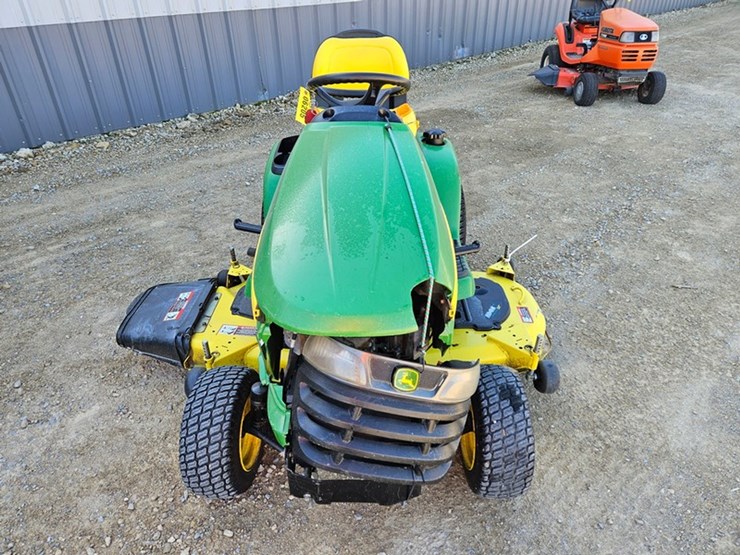 john-deere-x340-image-8