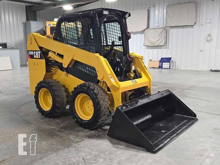 2018-caterpillar-226d-image-2