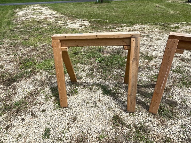 #3339-•-(2)-wood-sawhorses-image-9