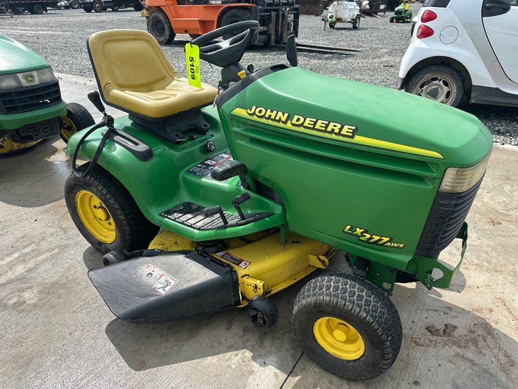 john-deere-lx277-aws-image-4