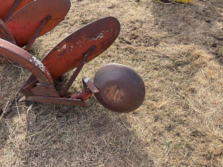 massey-ferguson-72-image-14