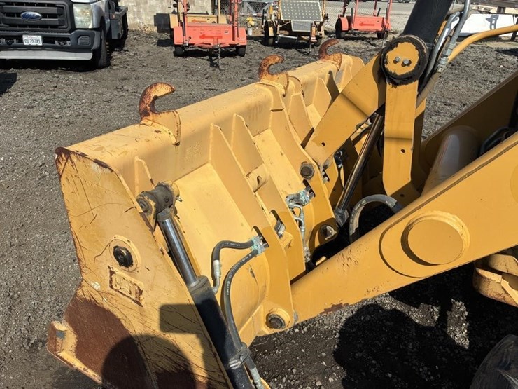 2008-caterpillar-430e-image-8