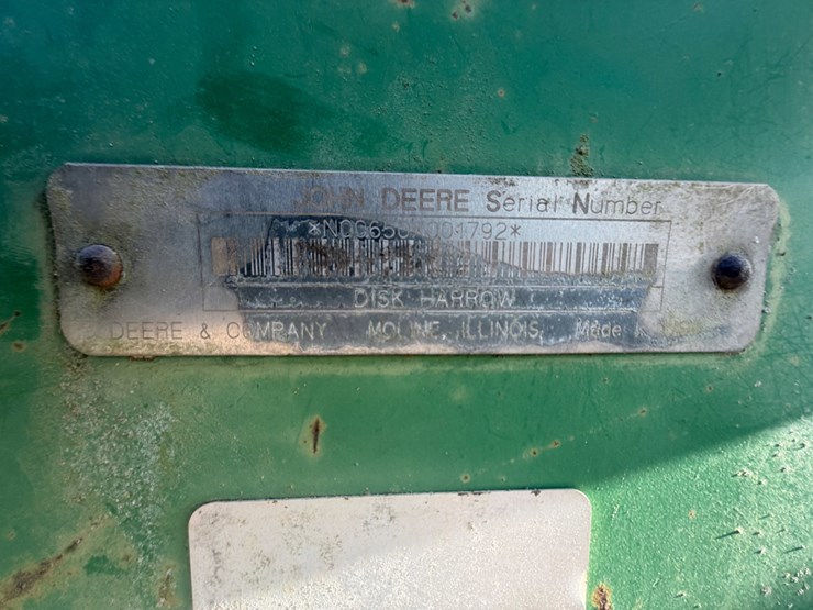 john-deere-630-image-10